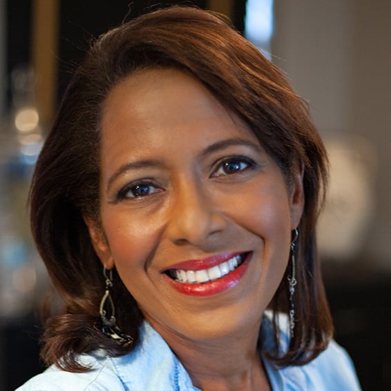 elaine king image